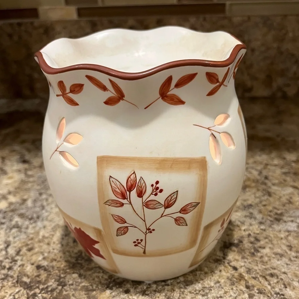 Yankee Candle Natures Touch Tart Warmer Leaf Pattern